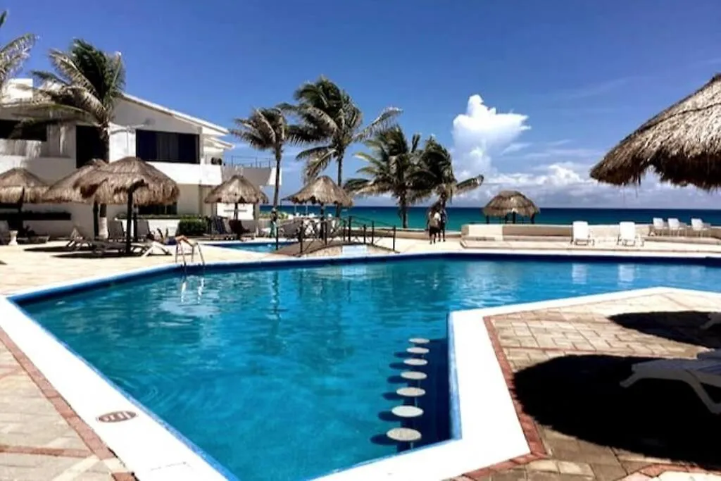 Apartment Neat Condo Beachfront At Brisas Cancun